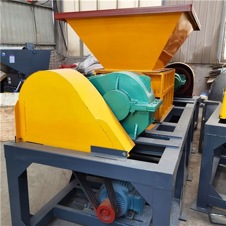 蘇州塑料管件粉碎機械 塑料桶破碎機 塑料包裝材料粉碎機操作規(guī)程