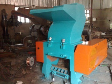 易拉罐&鞋栓&塑料破碎機 推薦《凱華》專業(yè)破碎機生產廠家_塑料產品信息環(huán)球塑化網(wǎng)